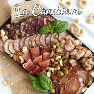 planche apéro des halles LA CARNIVORE, une planche pour les meat addicts, pour les viandaddicts, celles et ceux qui aiment morde les saveurs !